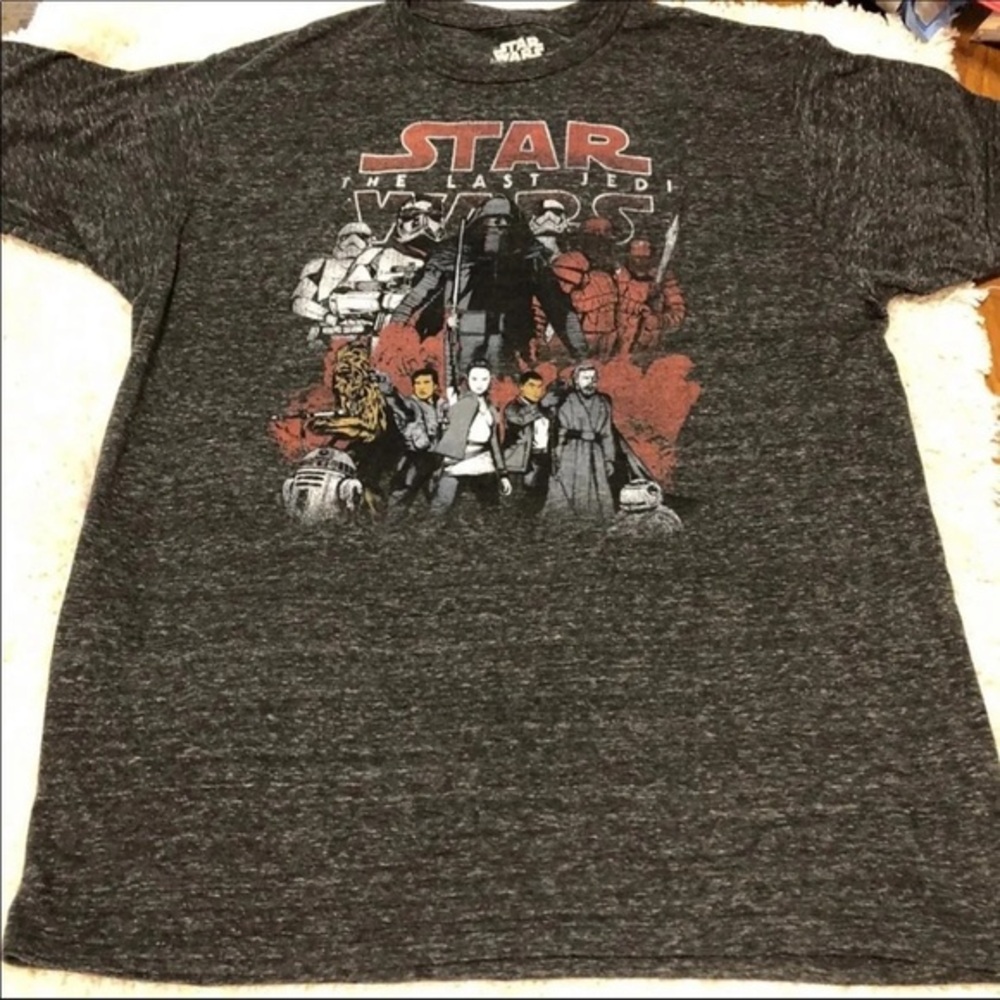 Star Wars T-Shirt Size Large‎